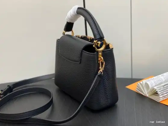 Cheap BB CAPUCINES LOUIS VUITTON 0703